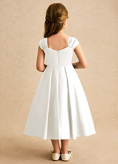 Azazie Yosemite Jurken voor bloemenmeisjes Baljurk Jurk van Mat Satijn Sweetheart Halslijn Ivoor image2