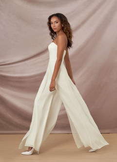 Azazie Tamara Vestidos de novia Vestido de Crema de Gasa de Estilo Pantalón con Sin tirantes image3