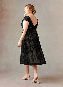 Azazie Sanna Abiti per la Madre della Sposa Abito A-Line in Tulle in Pizzo con Scollo a U Nero Champagne image11