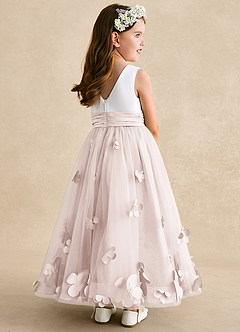 Azazie Vi vestidos de niña de las flores Vestido de Pétalo De Rosa de Tul de Corte En A con Sin mangas image4