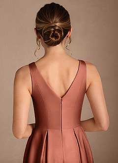 Azazie Fulton Vestidos para mãe da noiva Vestido Argila de Cetim elástico de Linha A com Plissado image6
