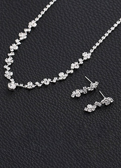 front Crystal Vine Jewelry Set