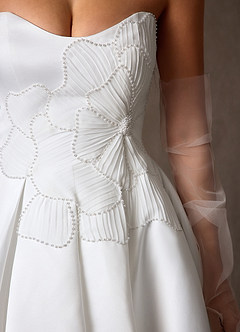 Azazie Harper Vestidos de noiva Vestido Diamante Branco de Cetim de Vestido de baile com Sem Alças image5