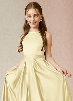 Azazie Arianthe Junior Vestido de Sorbete De Limón de Satén Elástico de Corte en A con Con bolsillos image5