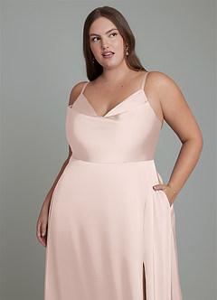 Azazie Sarella Robes de demoiselle d'honneur Robe Trapèze en Satin extensible Plissé Rose Pâle image5