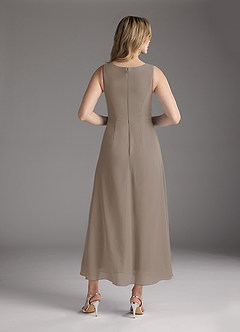 Azazie Anitta Mère de la mariée Robes Robe Combinaison/Tailleur Pantalon en Crêpe Élastique Plissée Taupe image6