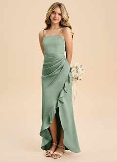 Azazie Buzzy Junior 쉬스 주름진 스트레치 새틴 플로어 길이 주니어 신부 들러리 드레스 image1