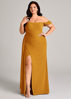 Azazie Amyra Robes de demoiselle d'honneur Robe Fourreau Convertible en Mousseline de soie Épaule décolletée Caramel écossais image10