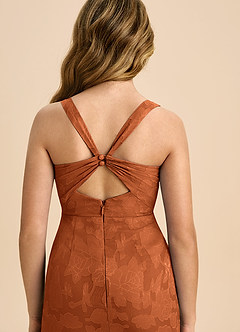 Azazie Mero Junior Robe Fourreau en Blumen-Burnout Plissée Orange Brûlée image2