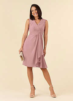 Azazie Theron Mère de la mariée Robes Robe Trapèze en Mousseline de soie Col V plissé Rose Poussiéreuse image1
