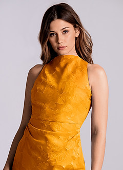 Azazie Evadne Robes de demoiselle d'honneur Robe Fourreau en Blumen-Burnout Plissée Caramel écossais image6