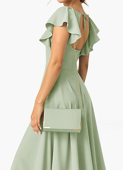 front Matchende farve matte satin sandaler med blokhæl og kuvertclutch sæt