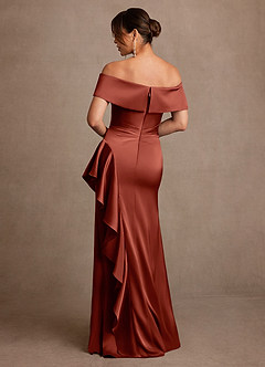 Azazie Kirsty Mère de la mariée Robes Robe Fourreau en Satin extensible Épaule décolletée Terracotta image2