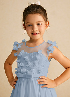 Azazie Arlo Blumenmädchenkleider A-Linie Schleifen Chiffon Kleid Staubblau image2