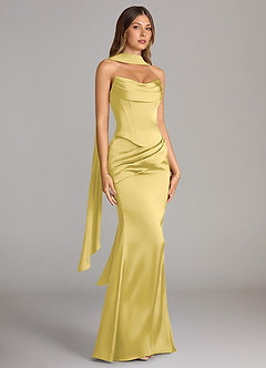 Azazie Sorrel Vestidos de damas de honor Vestido de Canario de Satén Elástico de Corte Sirena Convertible con Sin tirantes image4