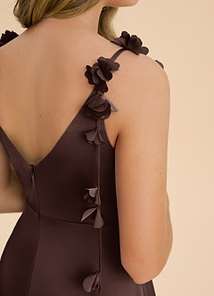 Azazie Gumdrop Junior 엠파이어 주름진 스트레치 새틴 플로어 길이 주니어 신부 들러리 드레스 image6