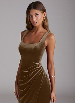 Azazie Mero Vestidos de damas de honor Vestido de Caoba de terciopelo de Corte Recto con Plisado image6