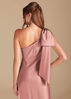 Azazie Capri Brautjungfernkleider Etui One-Shoulder Metallischer Satin Kleid Altrosa image2