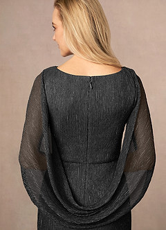 Azazie Paige Mère de la mariée Robes Robe Fourreau en Maille métallique Cape plissée Noir image5