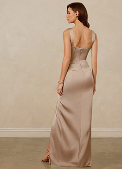 Christian Siriano Bridal for Azazie 1017 Robes de demoiselle d'honneur Robe Fourreau en Satin extensible Encolure en Forme de Cœur Taupe image5