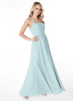 Azazie Jay Vestidos de damas de honor Vestido de Neblina de Gasa de Corte en A con Escote cuadrado Abertura lateral image3