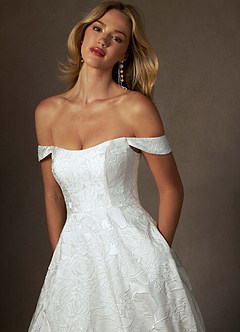 Azazie Amaya Vestidos de novia Vestido de Diamante Blanco de Jacquard Floral de Corte Princesa con Sin tirantes image4