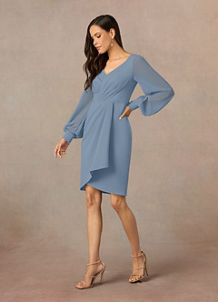 Azazie Karen vestidos de madre de la novia Vestido de Azul Polvoriento de Crepé elástico de Recto con Plisado image2