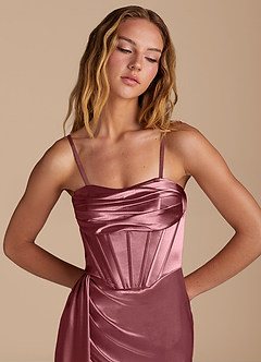 Azazie Amyra Vestidos de damas de honor Vestido de Rosa Del Desierto de Satén Metálico de Corte Sirena Convertible con Escote de Corazón image2