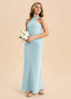 Azazie Doretta Junior Robe Fourreau en Mousseline de soie Plissée Brume image6