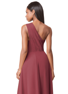 Azazie Ashley Vestidos de damas de honor Vestido de Merlot de Gasa de Corte en A con Volante image5