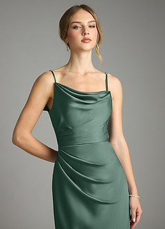 Azazie Eirene Venta Final Vestido de Eucalipto de Satén Elástico de Corte Recto con Plisado image5