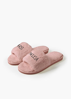 front Personalized Bridesmaid Fluffy Slippers