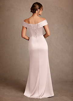 Azazie Bedford Mère de la mariée Robes Robe Fourreau en Satin extensible Plissé Rose Pâle image3