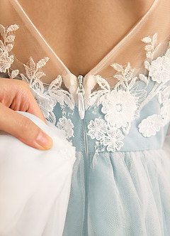 Azazie Zimi vestidos de niña de las flores Vestido de Neblina de Tul de Princesa con Escote de Corazón image10