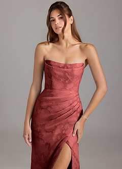 Azazie Leonis Vestidos de damas de honor Vestido Terracota de Devorado Floral de Corte Recto Convertible con Palabra de honor image4