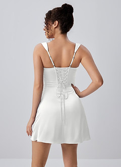 Isabeau 화이트 스퀘어넥 새틴 러플 레이스업 미니 드레스 image2
