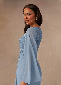 Azazie Perry vestidos de madre de la novia Vestido de Azul Polvoriento de Gasa de Corte Sirena con Encaje cuello pico image5