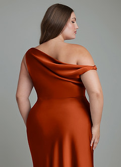 Azazie Emerson Vestidos de damas de honor Vestido Pimenton de Satén Elástico de Corte Sirena con Hombros descubiertos image13
