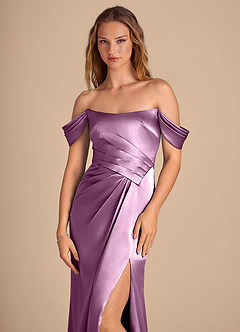 Azazie Shea Robes de demoiselle d'honneur Robe Sirène Convertible en Satiné métallisé Épaule décolletée Glycine image6