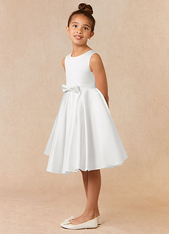 Azazie Coco Blumenmädchenkleider A-Linie Schleifen Matte Satin Kleid Weiß image2