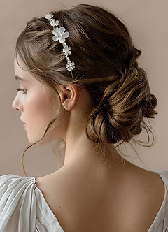 front Diadema de cuentas florales esmeriladas