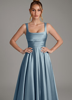 Azazie Azaria Robes de demoiselle d'honneur Robe Trapèze en Satin extensible Corset Bleu Poussiéreux image6