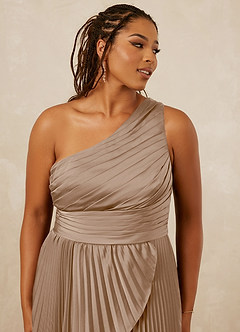 Christian Siriano Bridal for Azazie 1008 Robes de demoiselle d'honneur Robe Trapèze en Satin extensible Ue épaule Taupe image12