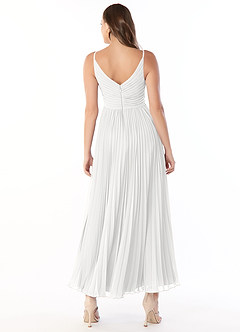 Azazie Raychelle Robes de demoiselle d'honneur Robe Trapèze en Mousseline de soie Col en V Blanc image3