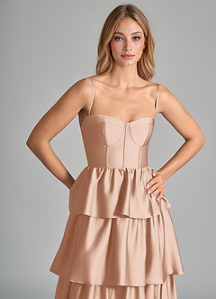 Azazie Faye Robes de demoiselle d'honneur Robe Trapèze en Satin extensible Rayé Rose Perle image2