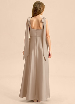 Azazie Halley Junior Vestido de Gris Pardo de Satén Elástico de Corte en A con Lazo image2