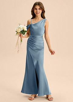 Azazie Madelyn Junior Robe Fourreau en Satin extensible Épaule décolletée Bleu Poussiéreux image1