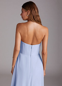 Azazie Wren 신부 들러리 드레스 A라인 스트랩리스 쉬폰 티 길이 드레스 image8