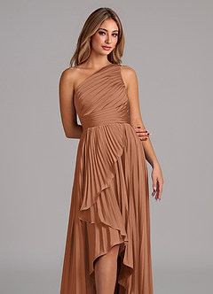 Azazie Lyrica Robes de demoiselle d'honneur Robe Trapèze en Satin extensible Ue épaule Bronze image7