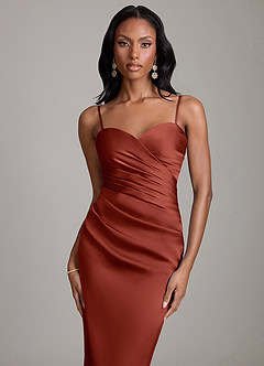 Azazie Sonora Vestidos de damas de honor Vestido de Terracota de Satén Elástico de Corte Recto con Sin tirantes image3